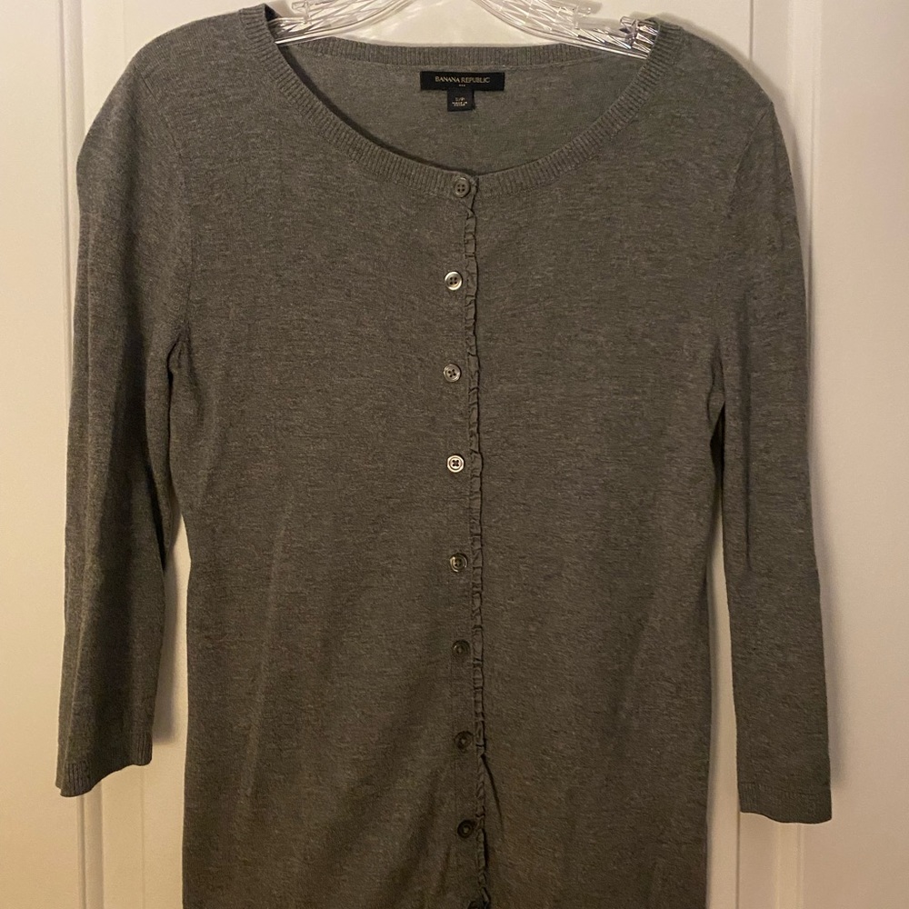 Banana Republic grey cardigan sweater